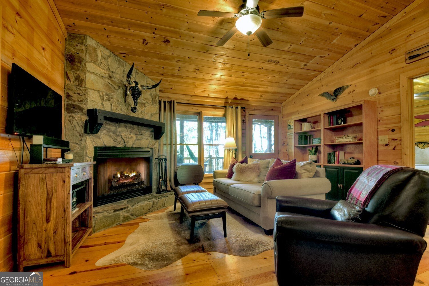9 Joanna Court Cherry Log - 3