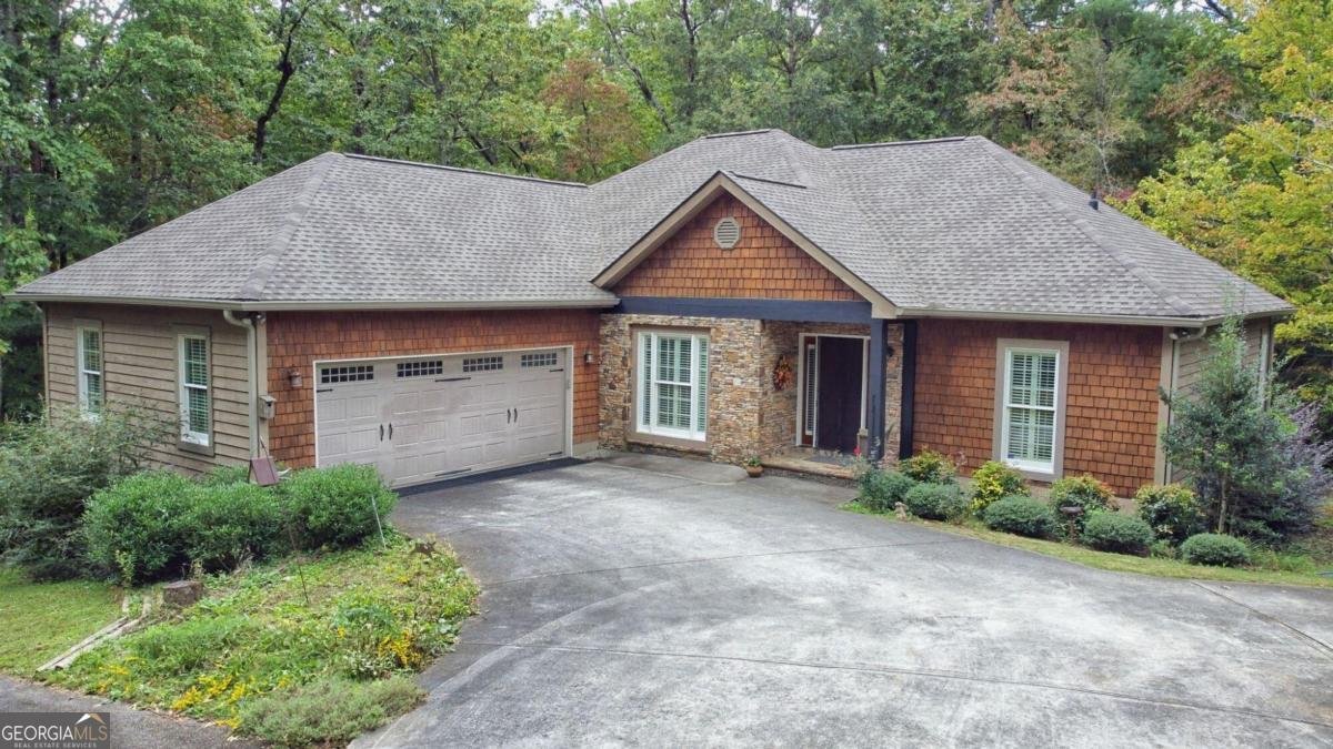 10 Quiet Place Lane Clayton - 48