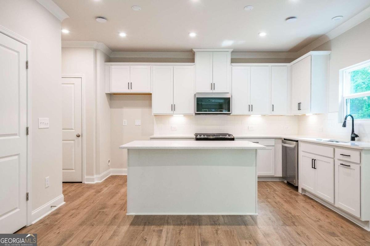 134 Henley Street Canton - 11