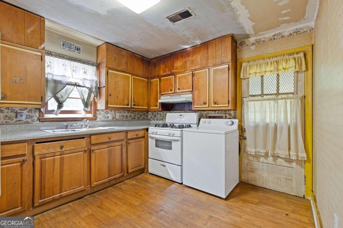 2243 Tiger Flowers Drive Atlanta - 14