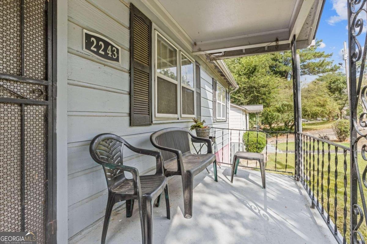 2243 Tiger Flowers Drive Atlanta - 4
