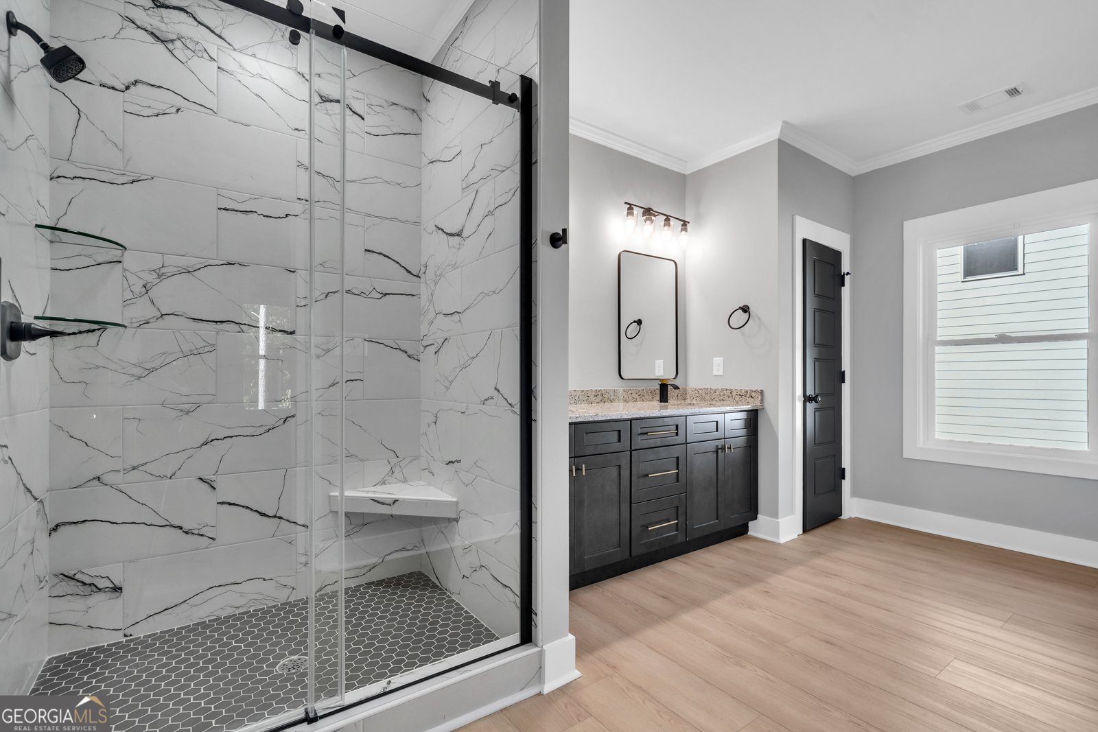 417 Lakeview Place Macon - 23