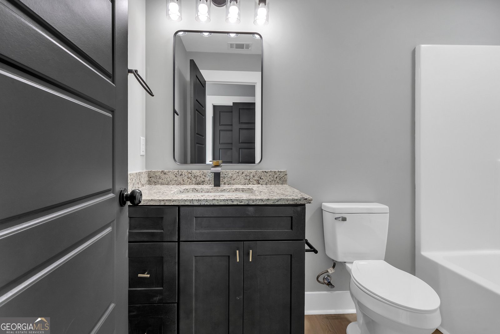 417 Lakeview Place Macon - 36