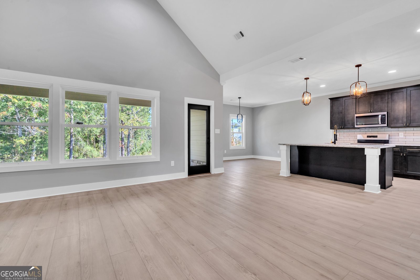 417 Lakeview Place Macon - 7