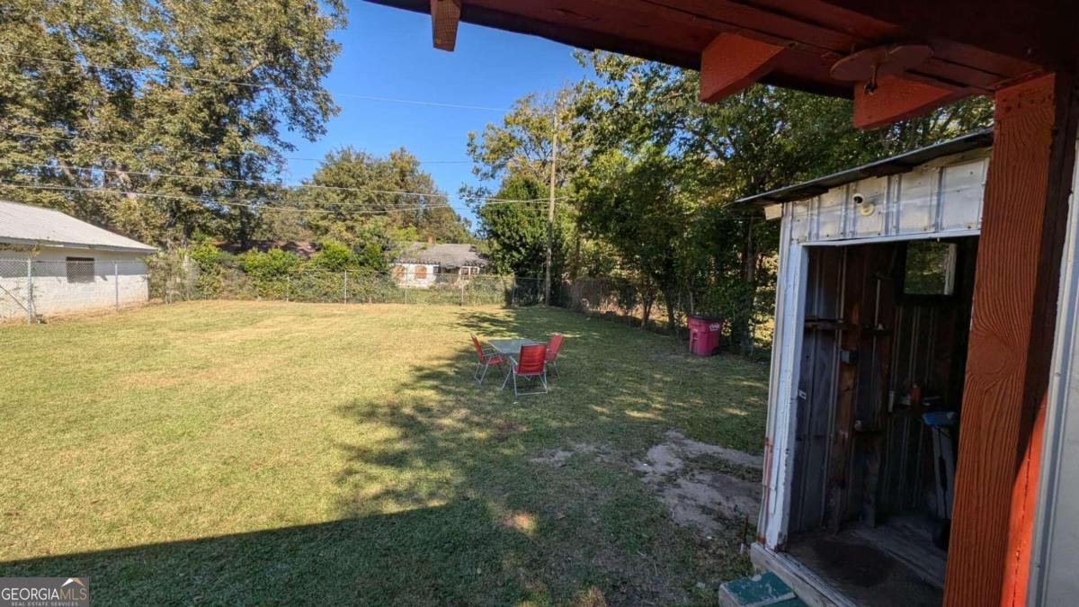 541 Lynmore Circle Macon - 16