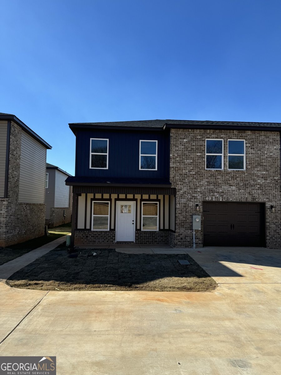 306 Beau Claire Circle Byron - 32