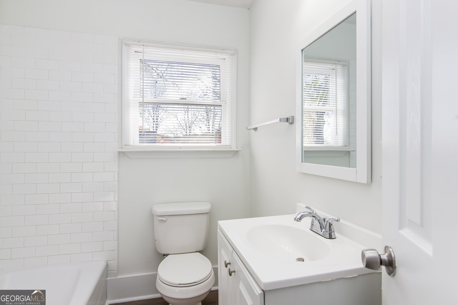 1246 Lyle Avenue East Point - 16