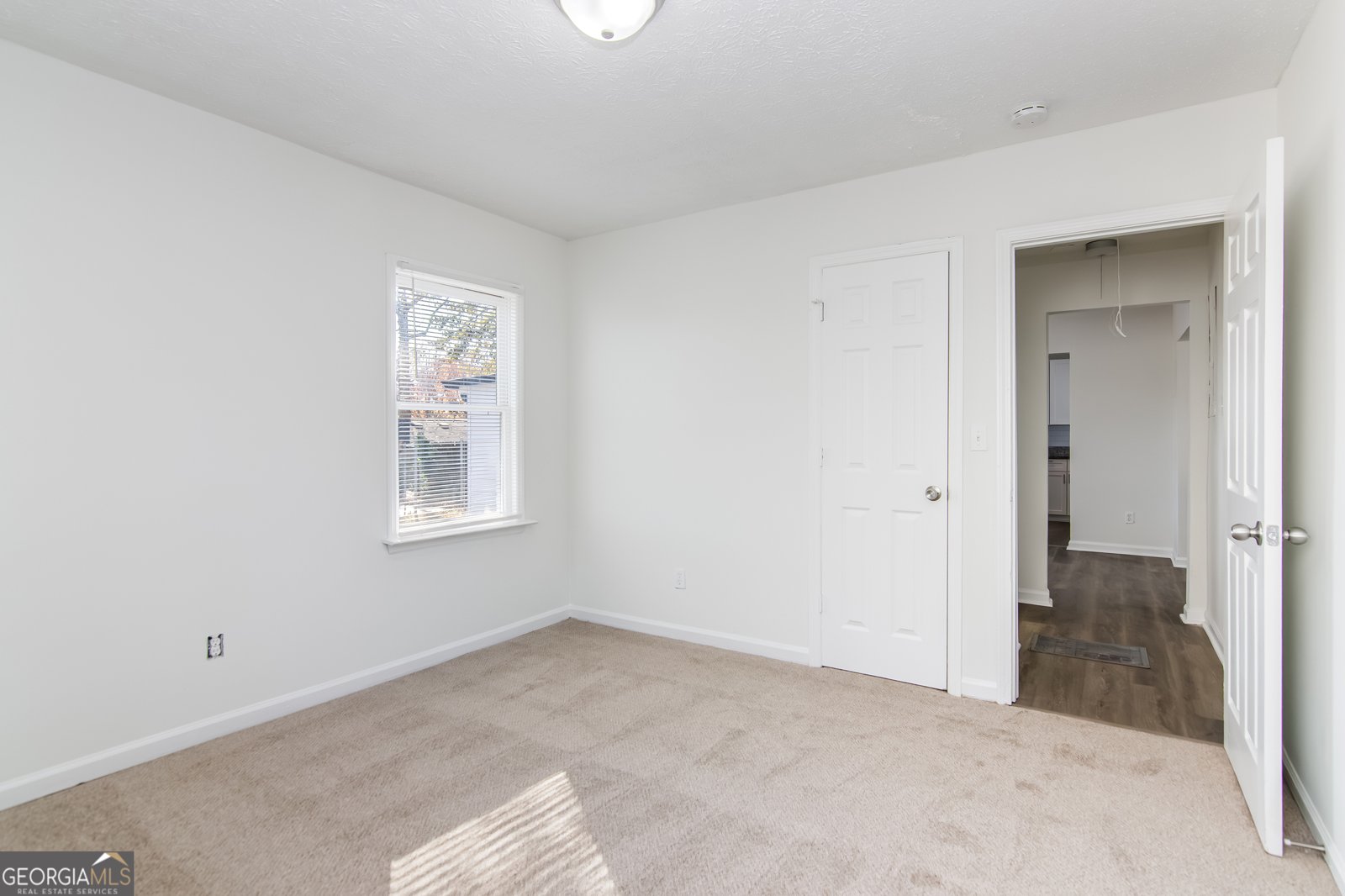 1246 Lyle Avenue East Point - 19