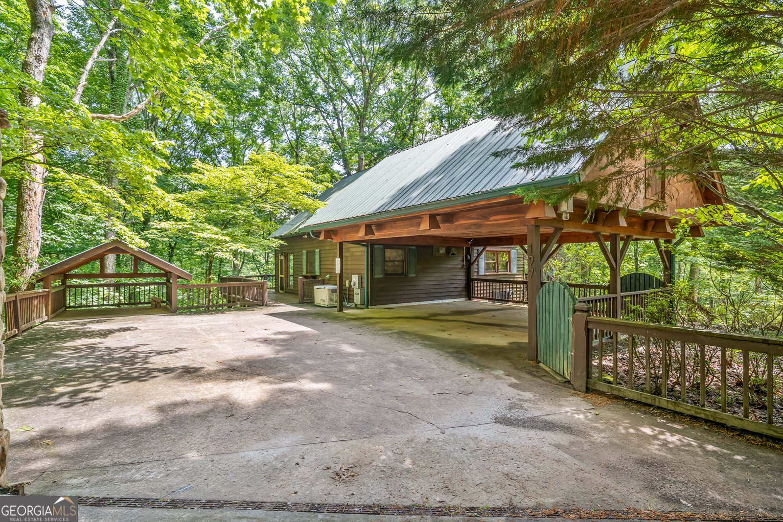 197 Smith Hill Road Blue Ridge - 43