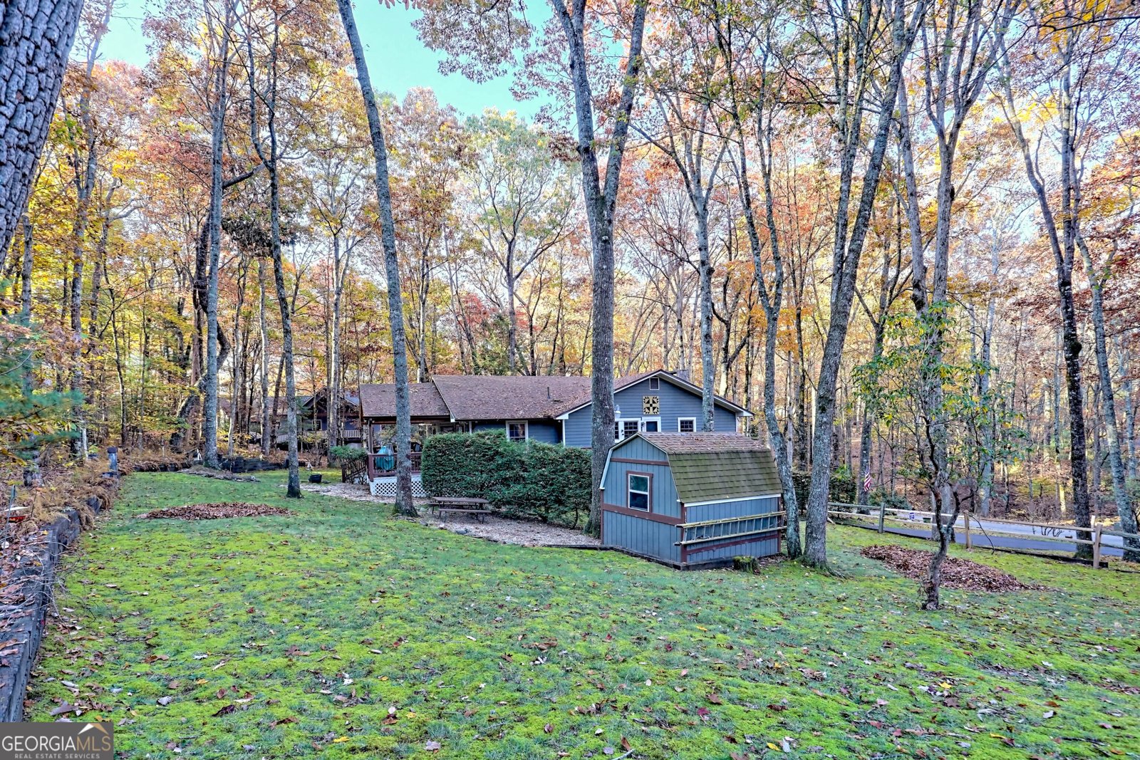 381 Sugarbush Drive Dillard - 35