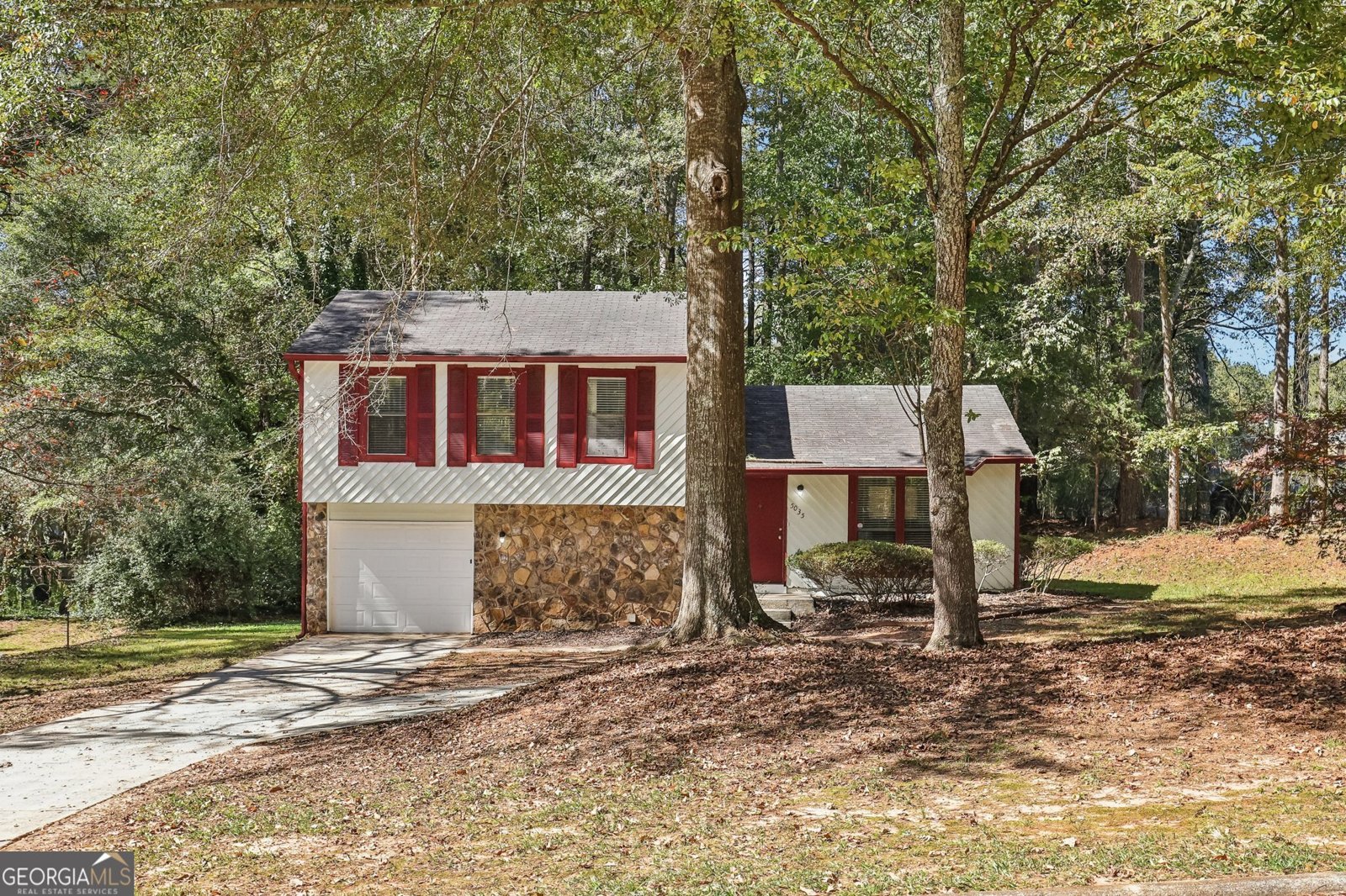 5035 Fairforest Drive Stone Mountain - 5