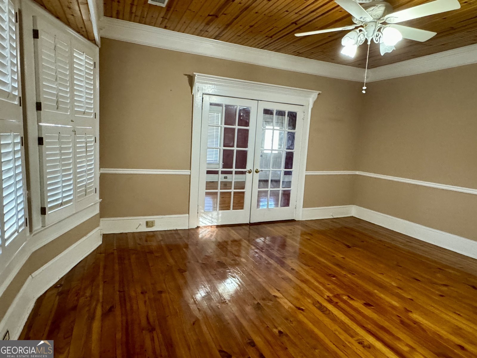4511 S. Highway 15 Greensboro - 17