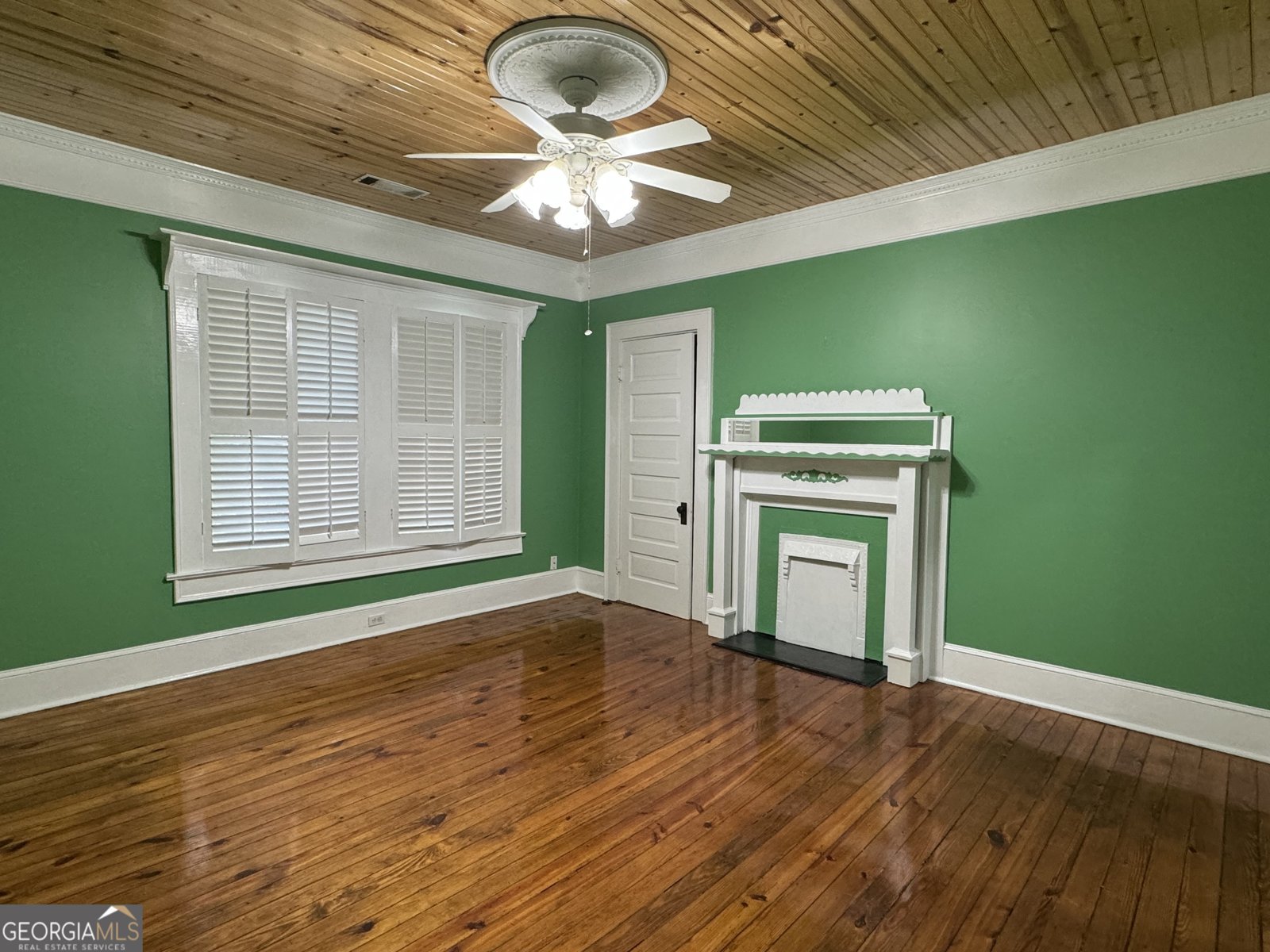 4511 S. Highway 15 Greensboro - 55