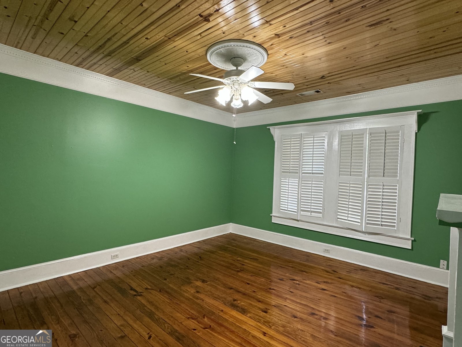4511 S. Highway 15 Greensboro - 56