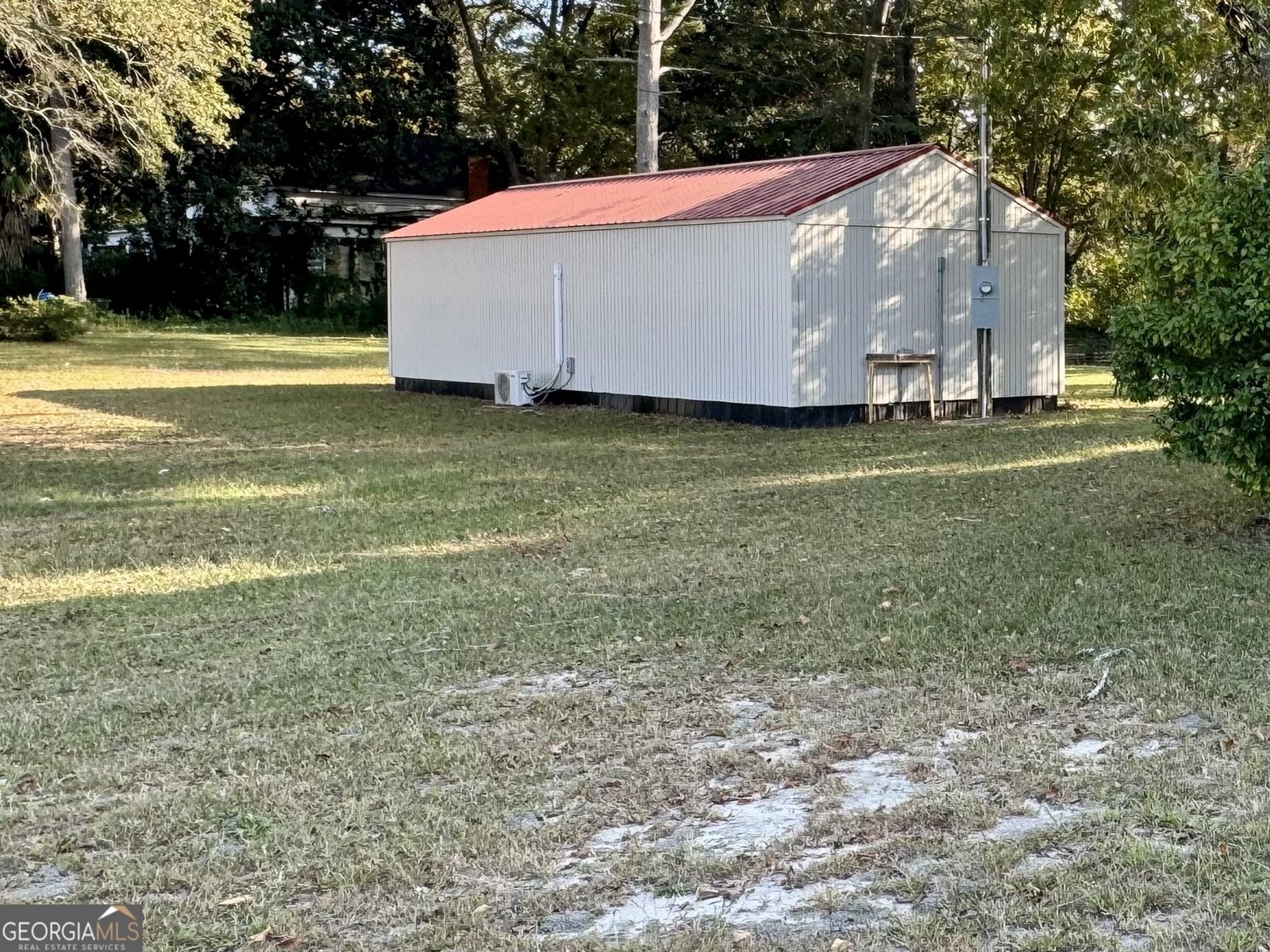 4511 S. Highway 15 Greensboro - 65
