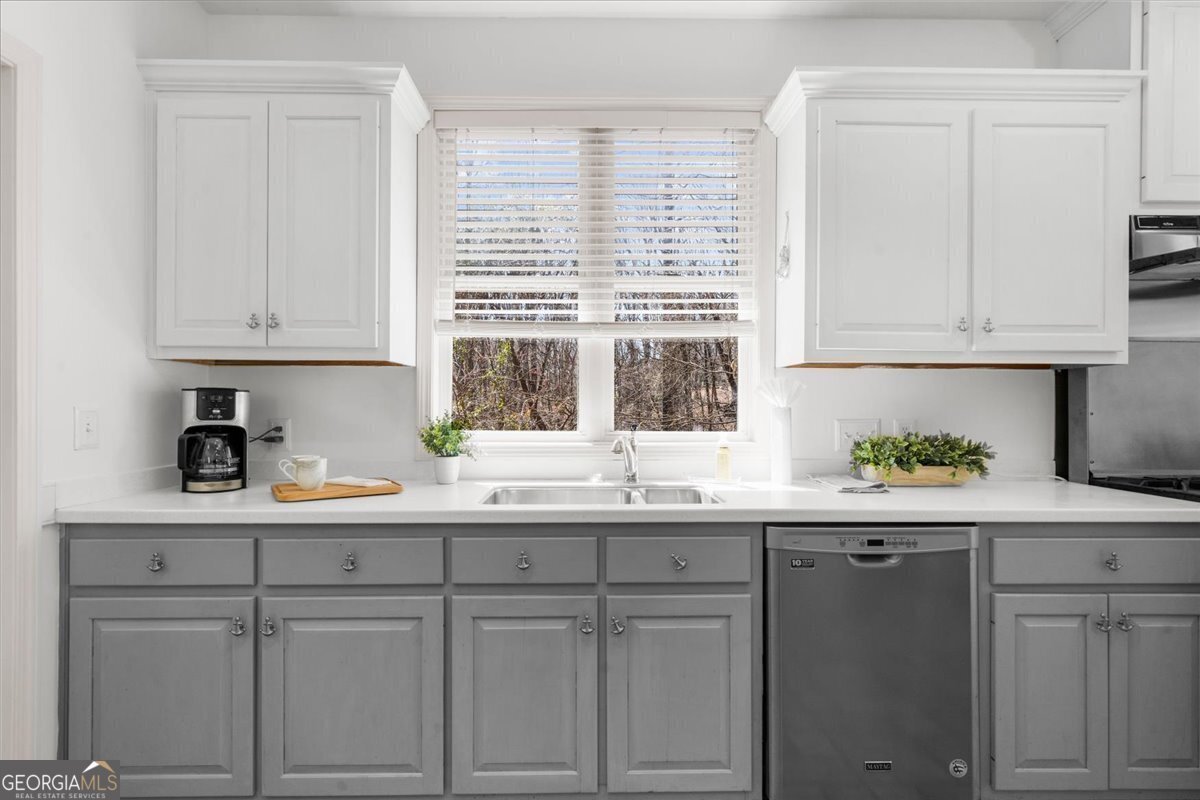 6137 White Oak Drive Flowery Branch - 16