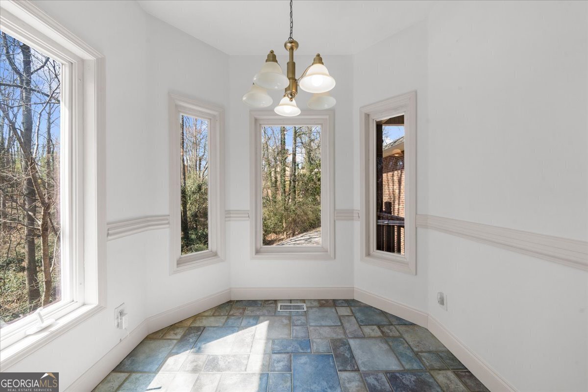 6137 White Oak Drive Flowery Branch - 22