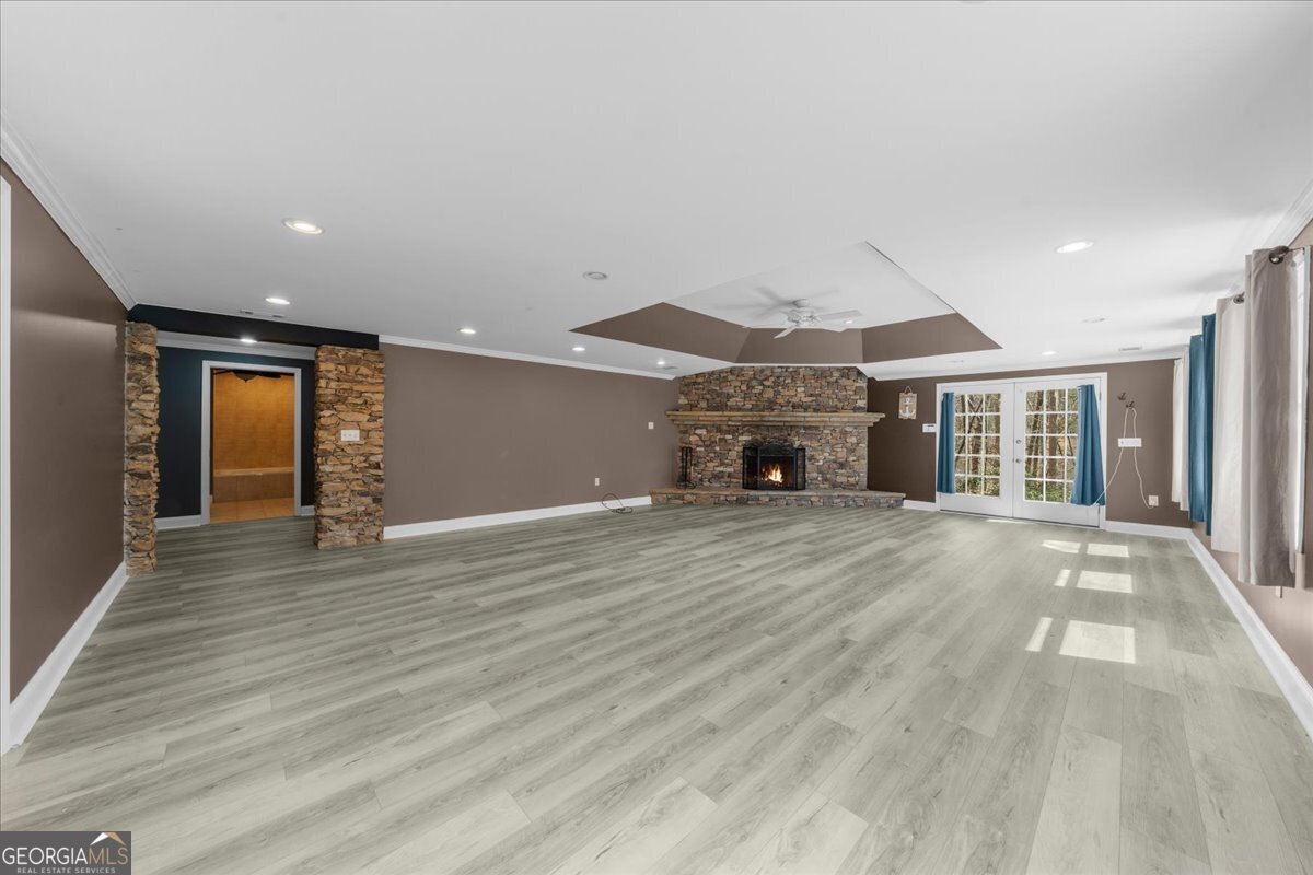 6137 White Oak Drive Flowery Branch - 39