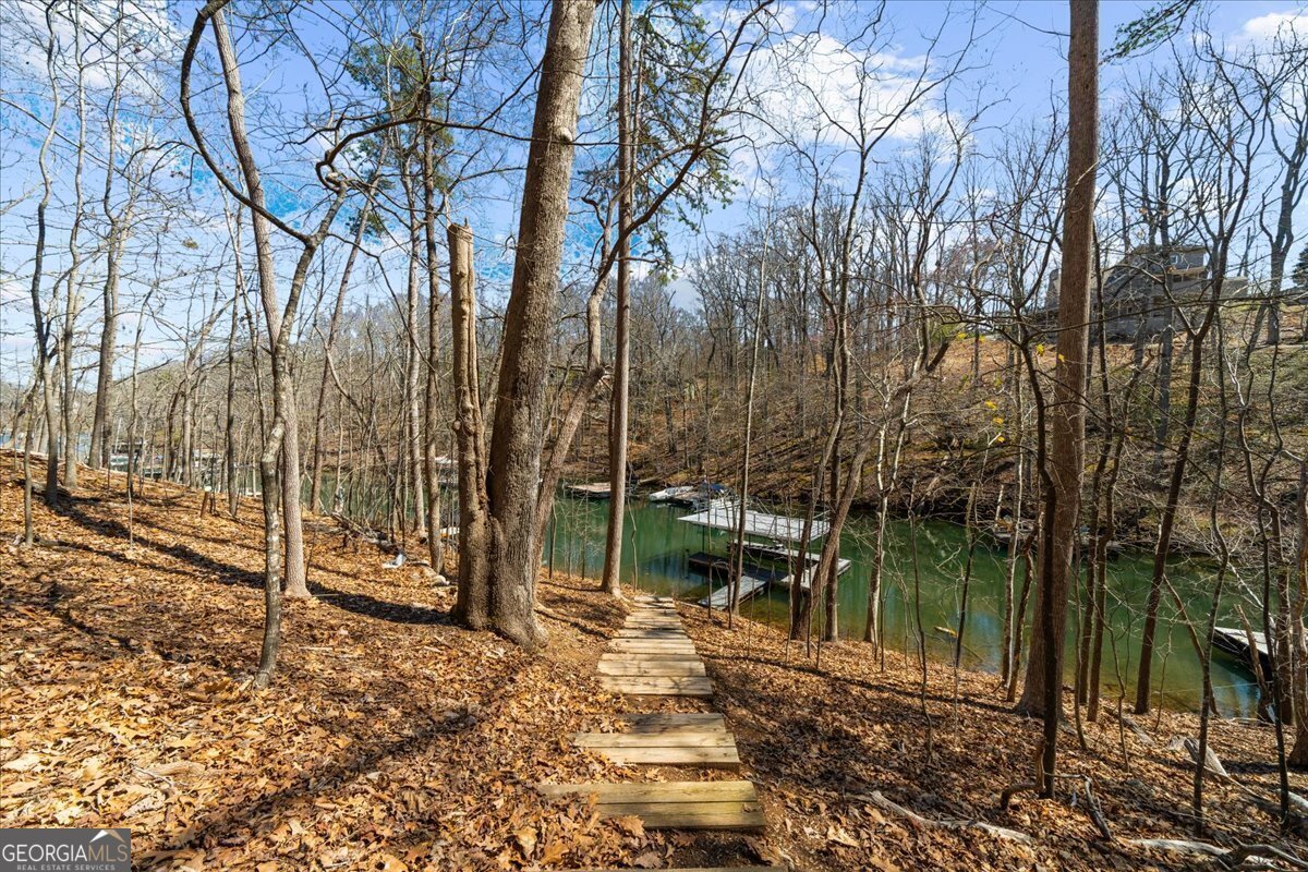 6137 White Oak Drive Flowery Branch - 55