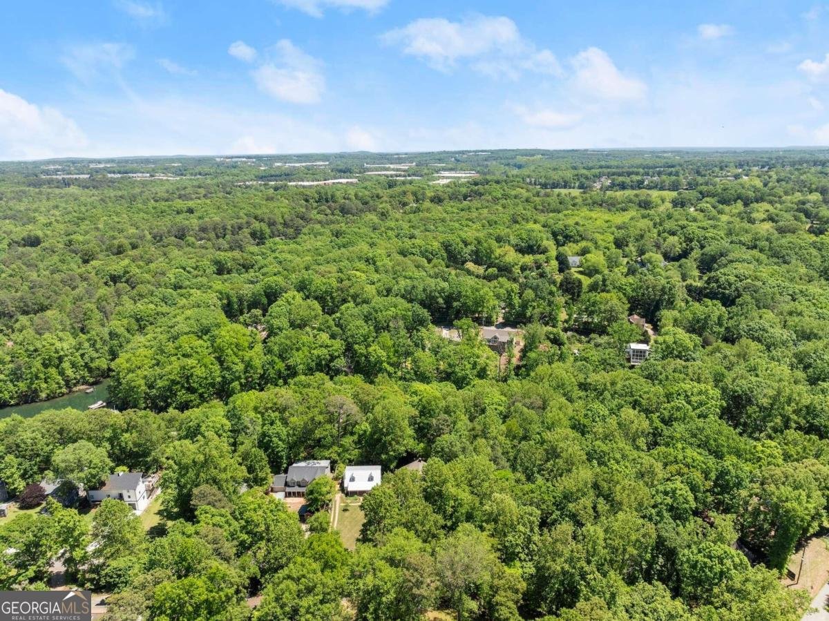 6137 White Oak Drive Flowery Branch - 71