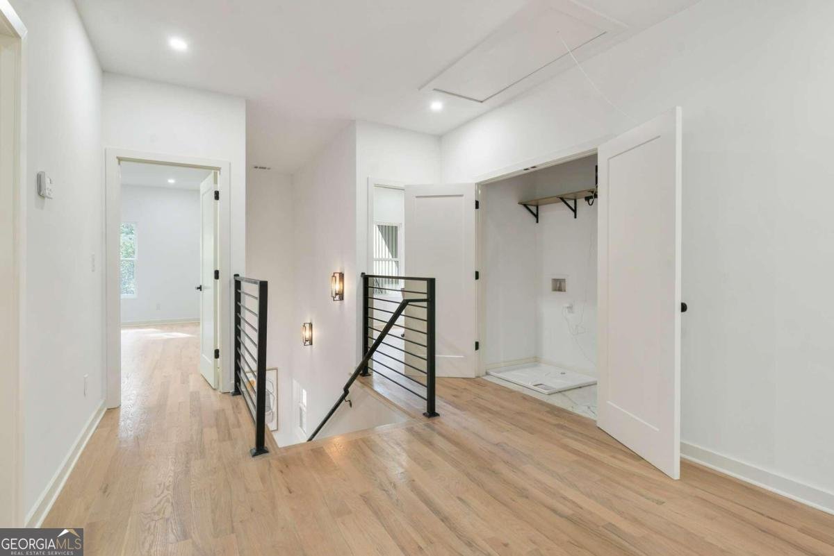 1695 NORTH Avenue Atlanta - 37