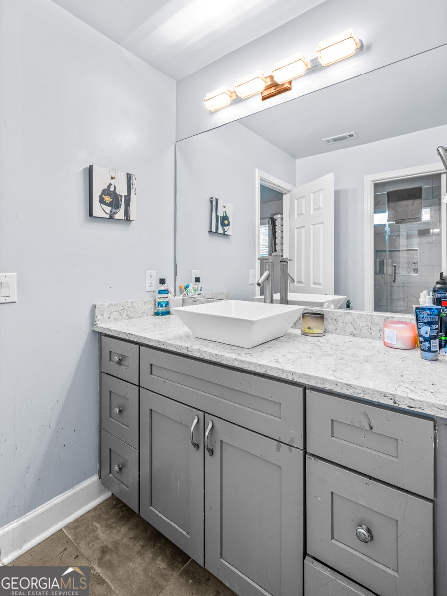 145 Oak Forest Drive Oxford - 45