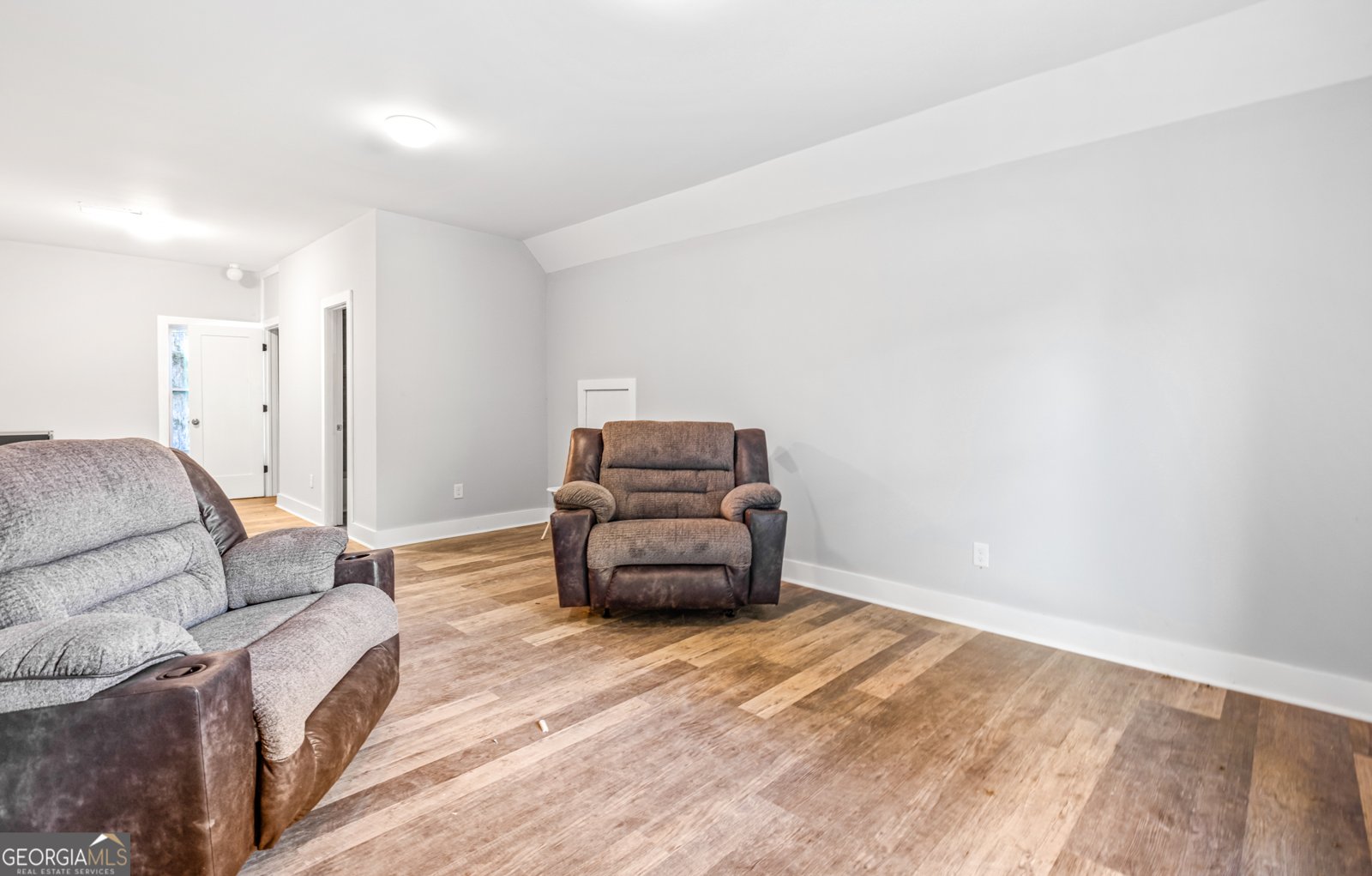 145 Oak Forest Drive Oxford - 48
