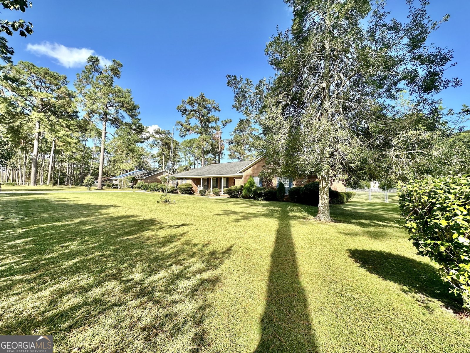 4221 Central Avenue Waycross - 3