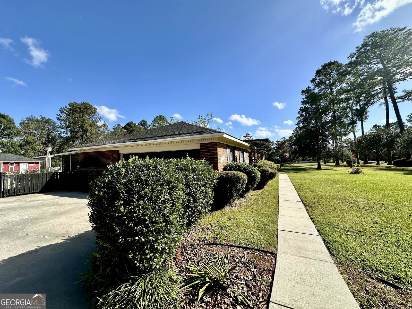 4221 Central Avenue Waycross - 78