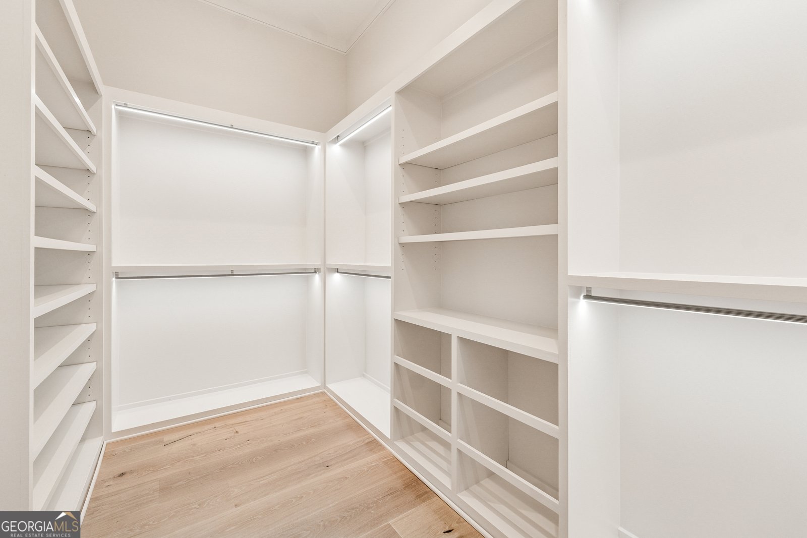 4333 Shiloh Road Cumming - 39