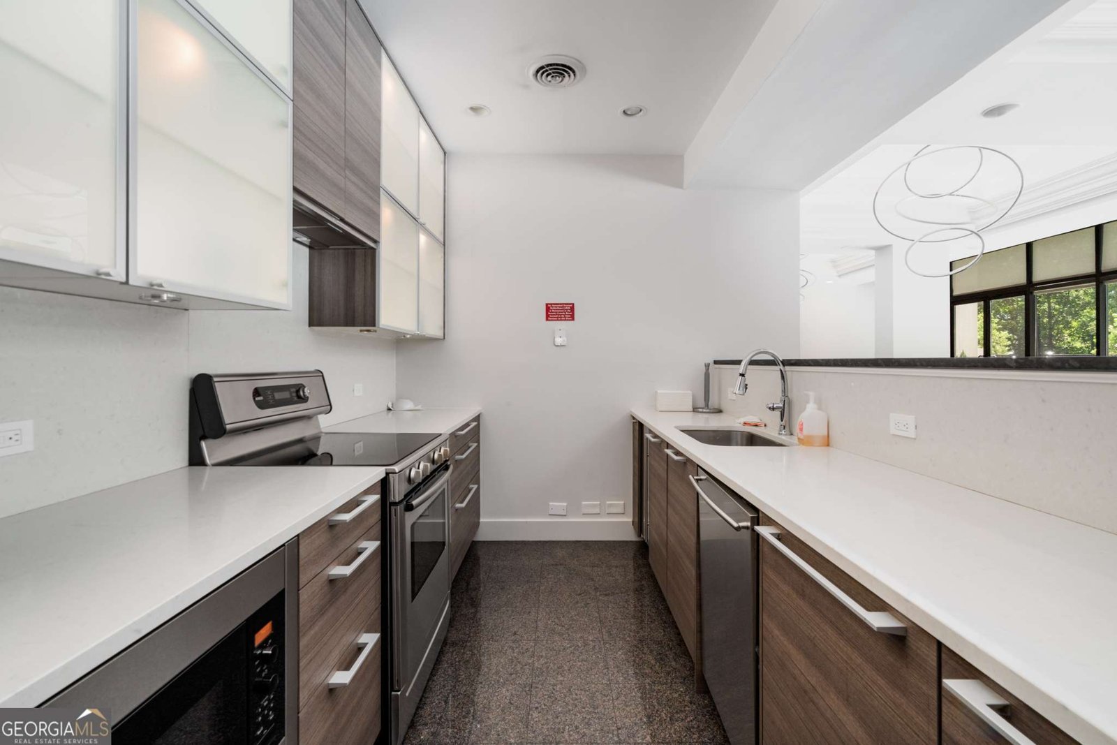 2660 Peachtree Road Atlanta - 30