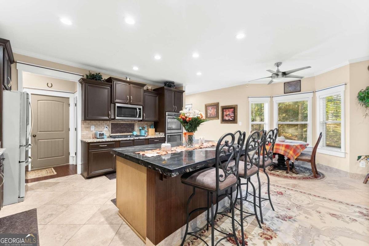 150 Dawson Manor Drive Dawsonville - 18