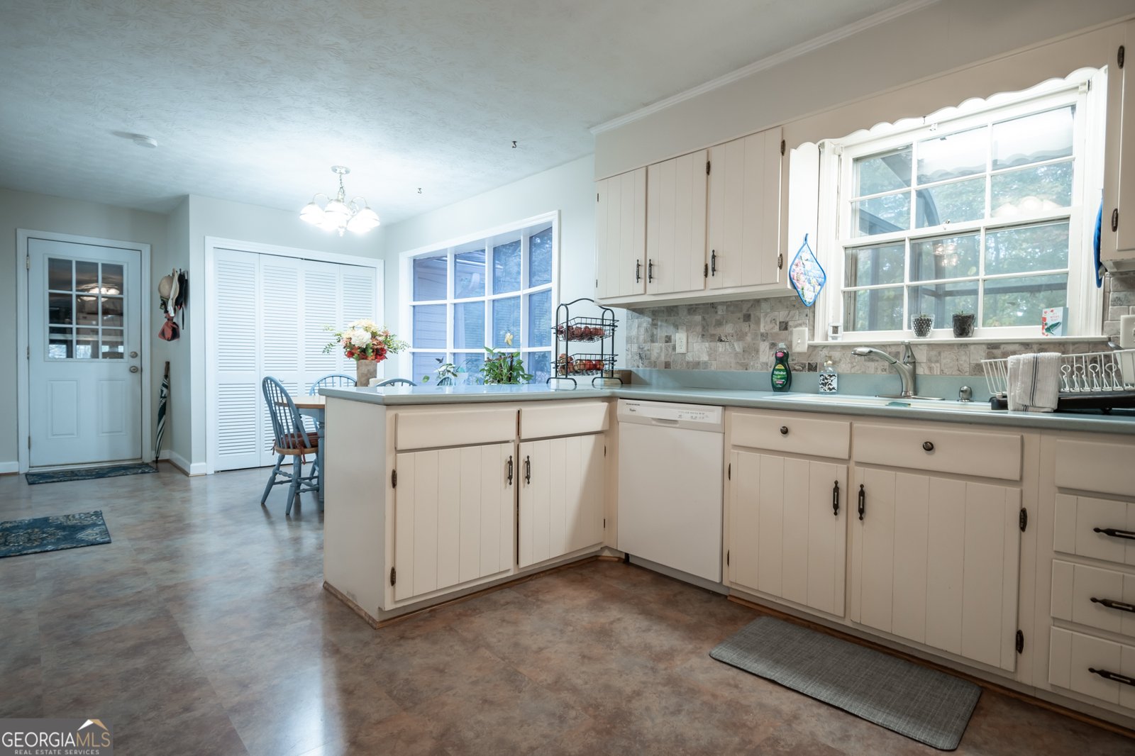 100 Hanover Drive Bogart - 10