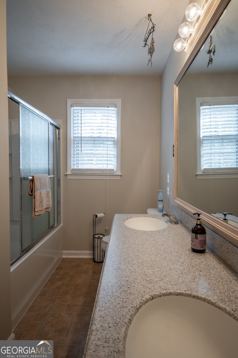 100 Hanover Drive Bogart - 22