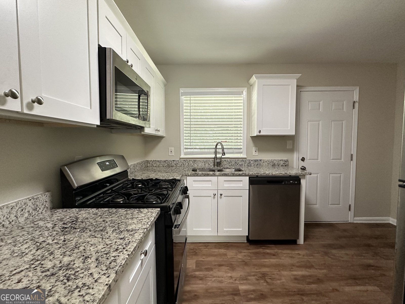 1154 Penn Court Atlanta - 3