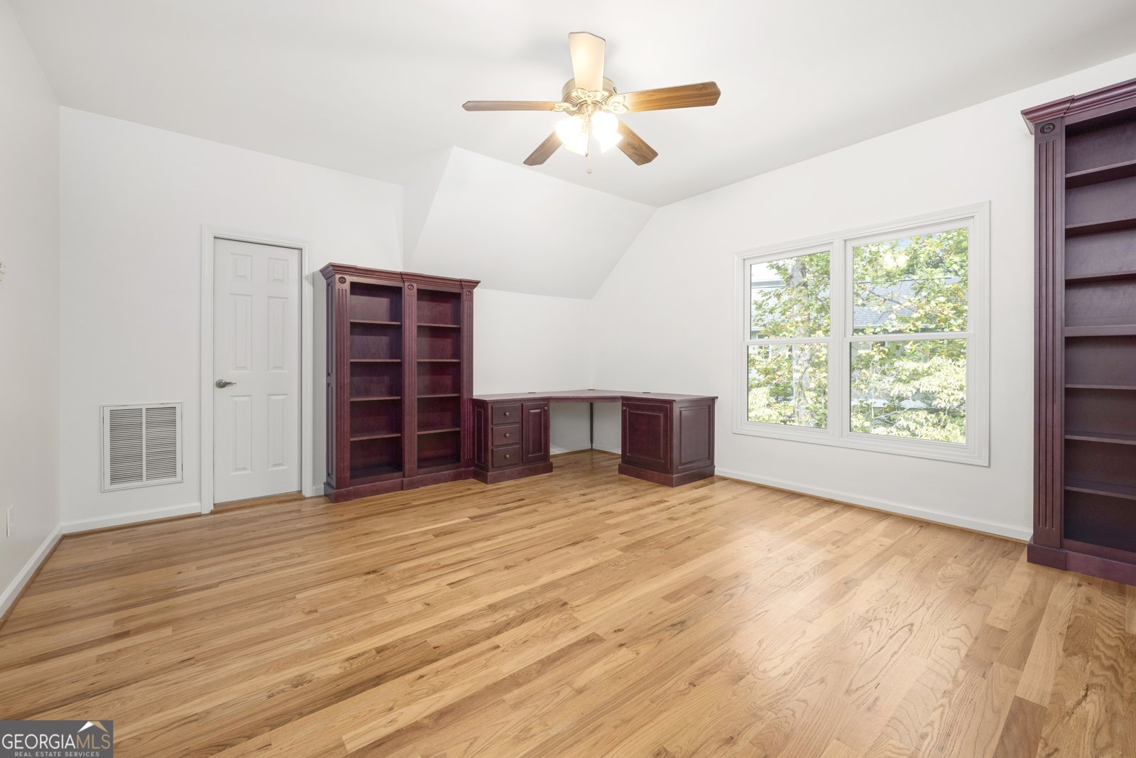124 Shore Drive Fair Play - 14