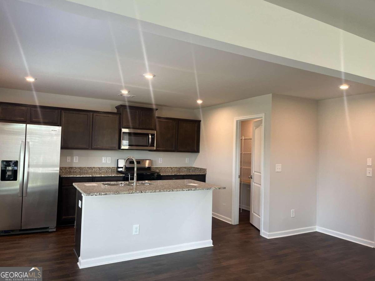 3270 Forest Green Drive Douglasville - 6