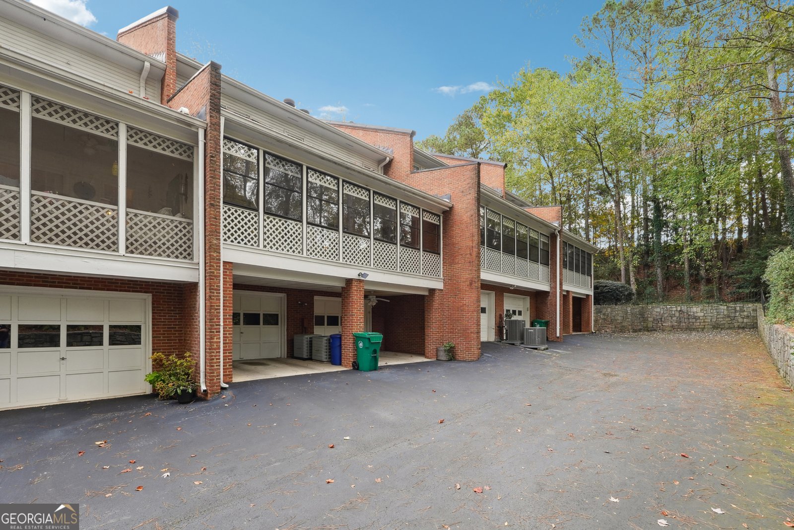 5417 Trentham Drive Atlanta - 58