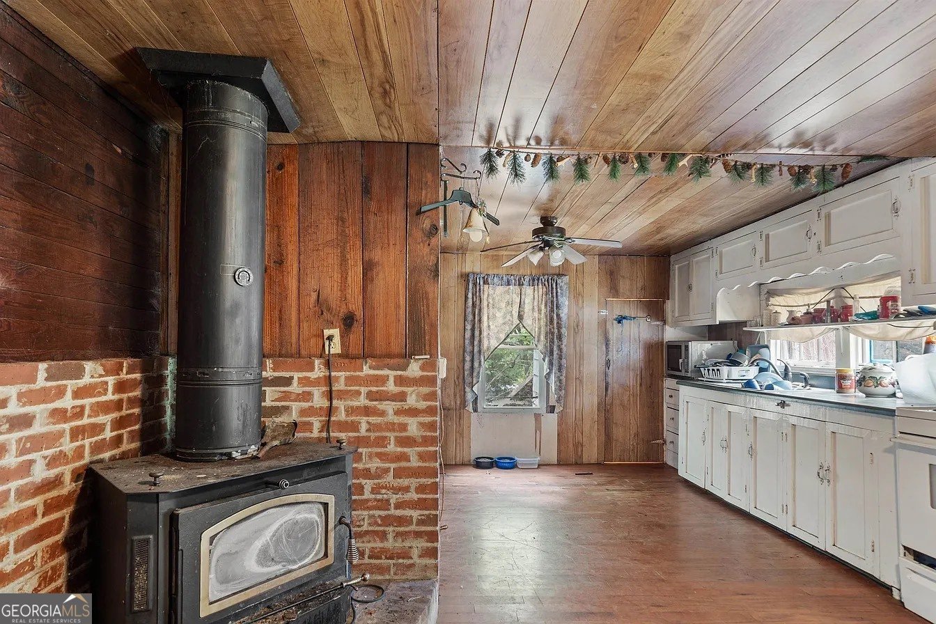 904 Rabun Road Sparta - 10