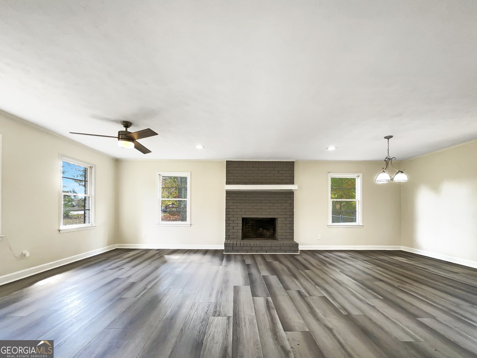 3811 Reynolds Road Douglasville - 3