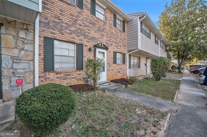 4701 Flat Shoals Road Union City - 1