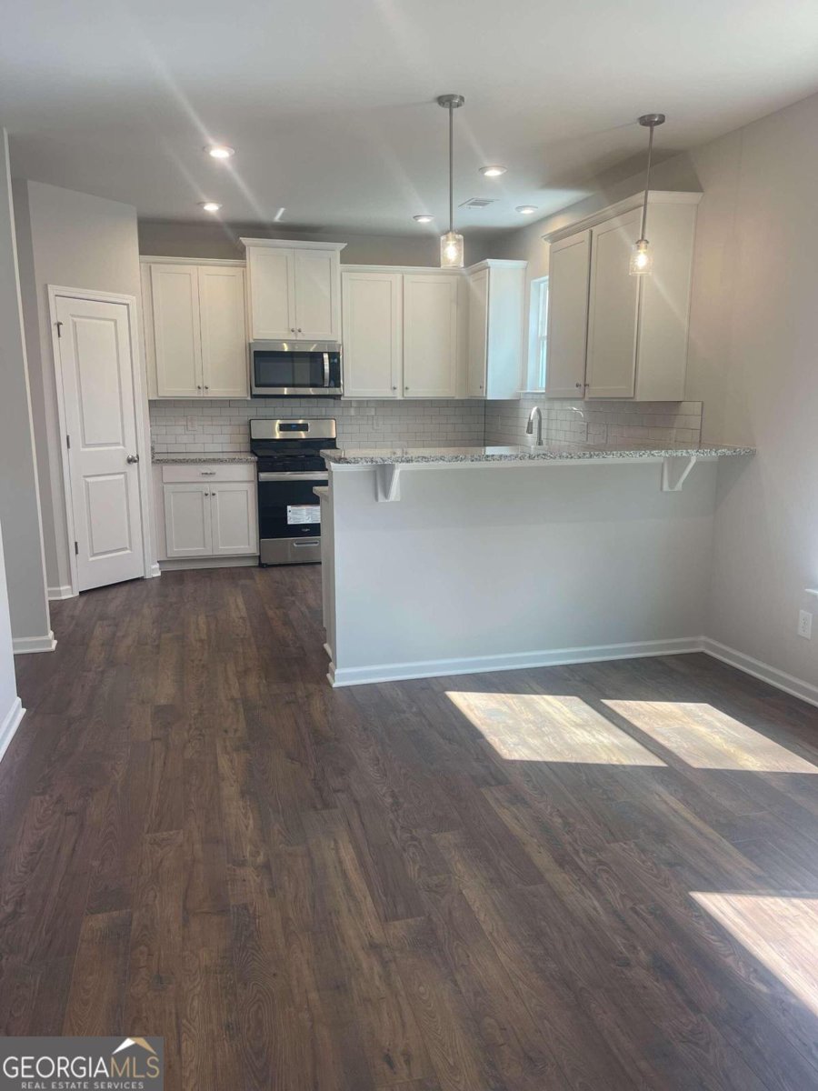 28 Lakewood Court Cartersville - 2