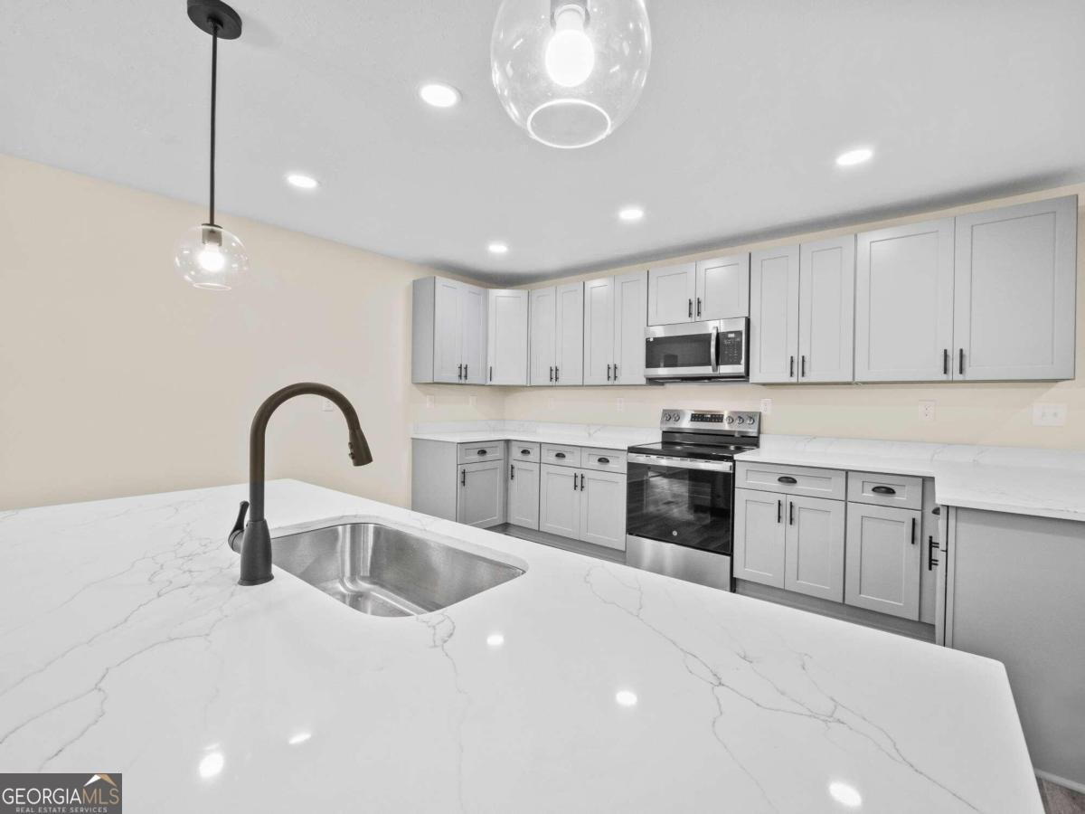 239 Brown Drive Clermont - 23