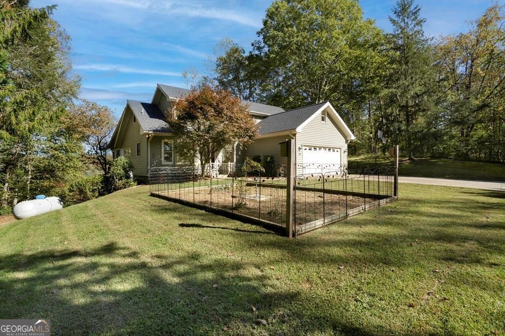 14 Rivendell Way Hayesville - 1