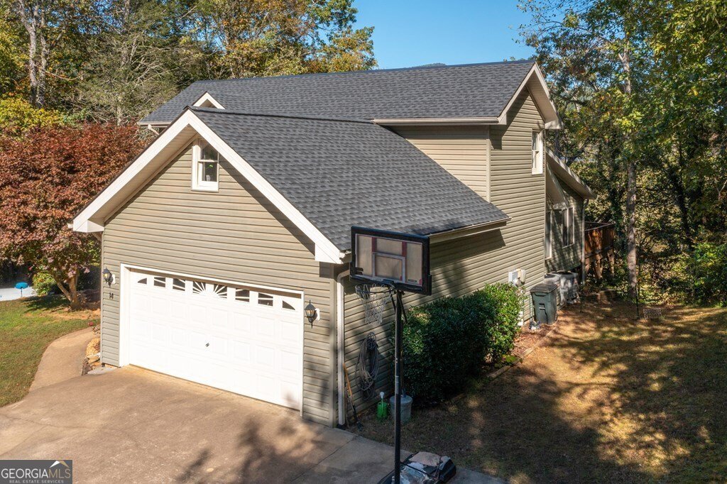 14 Rivendell Way Hayesville - 45