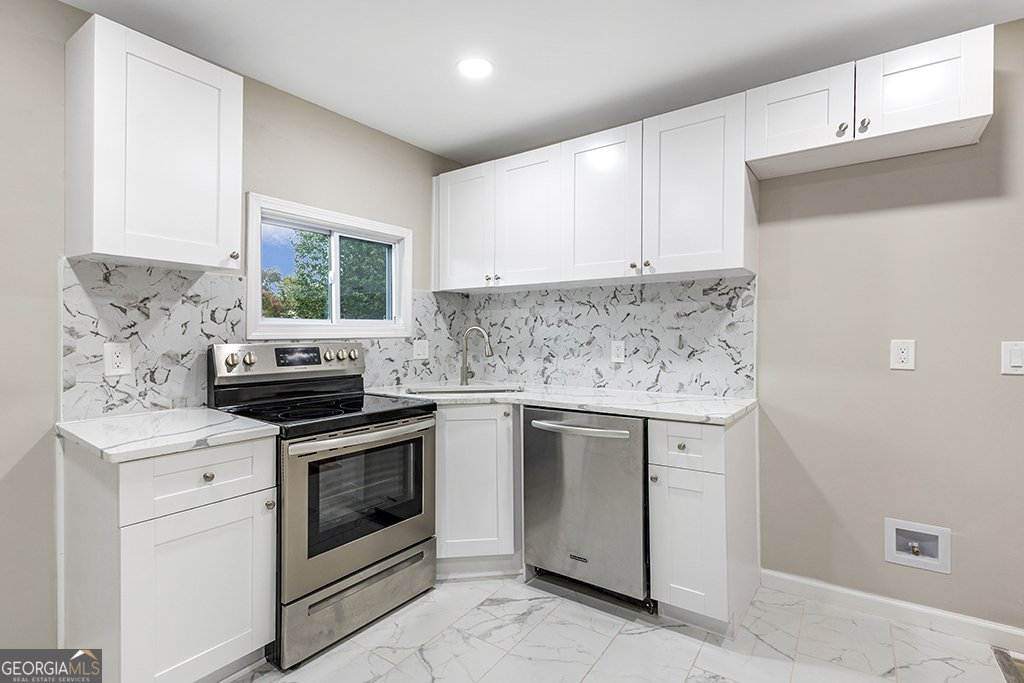 2502 Park Drive Lithonia - 11