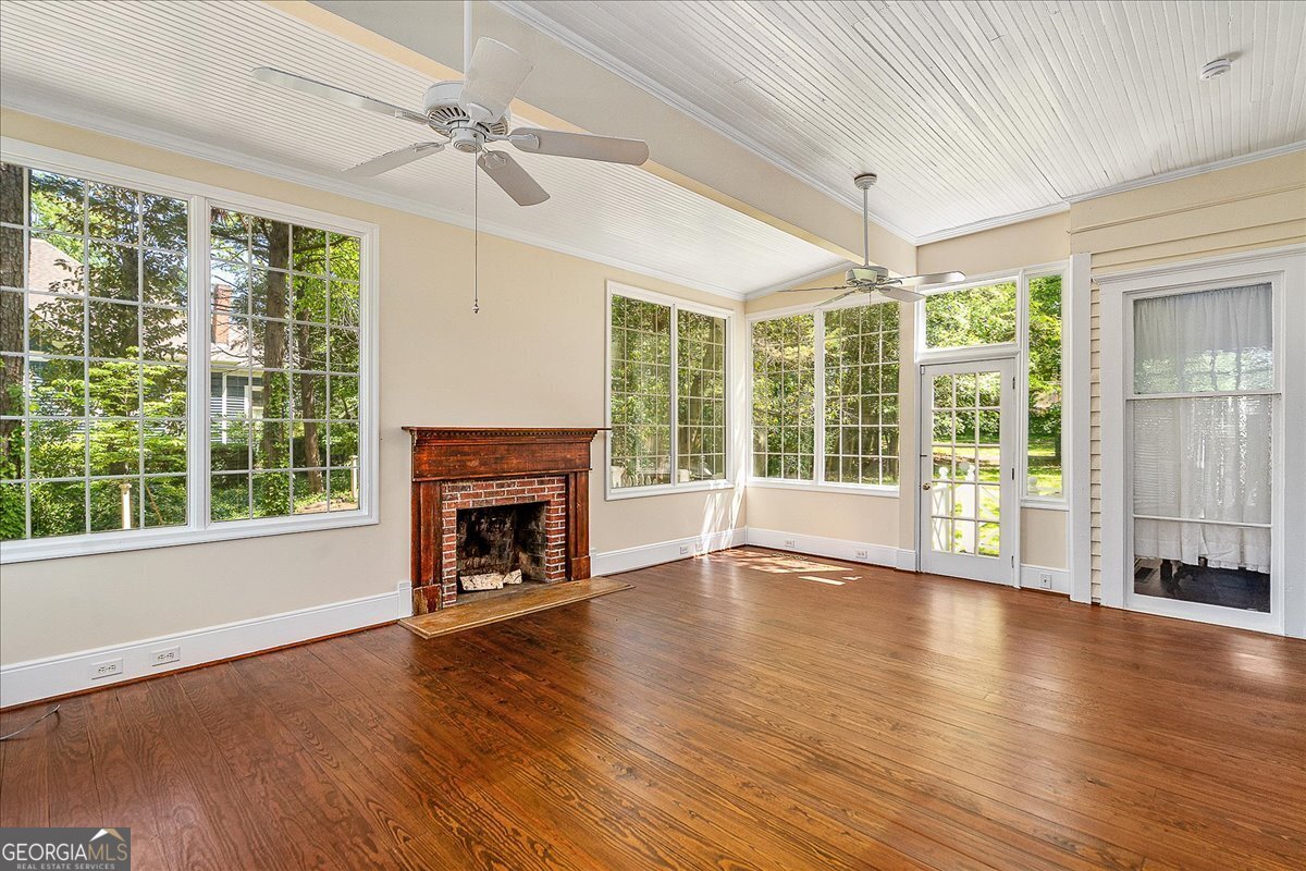 301 East Street Greensboro - 38