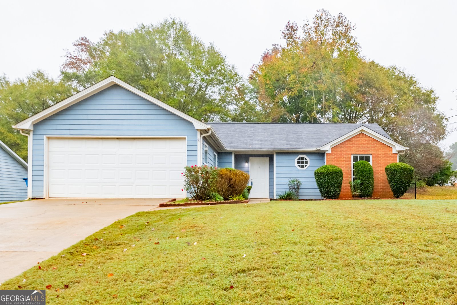 1121 Whisper Wind Drive McDonough - 1