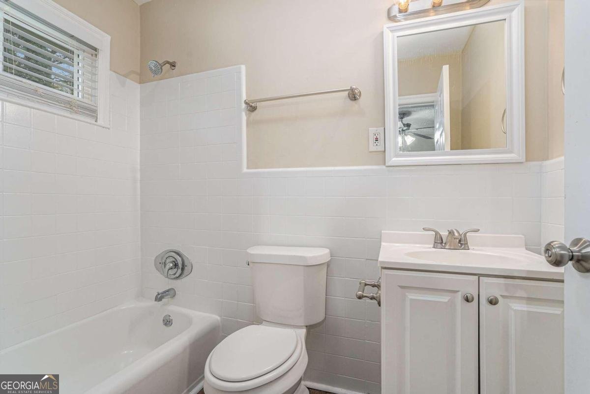 1883 Cindy Drive Decatur - 6