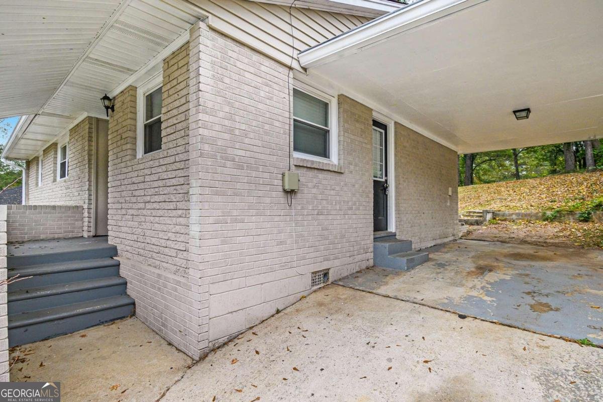2910 Delowe Drive Atlanta - 2